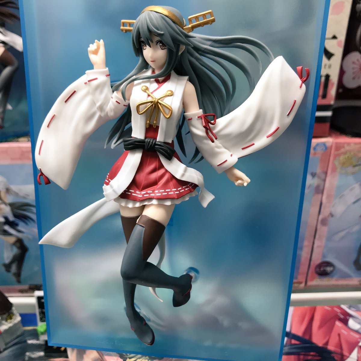 Twitter पर ゲームゾーン各務原店 艦隊これくしょん 艦これ リミテッドプレミアムフィギュア 榛名改二 情動艦娘 全高約18cm 前回登場した金剛とは違い 儚げな表情の榛名ちゃんです 立てかけて飾るという斬新なフィギュアです 榛名改二 艦これ