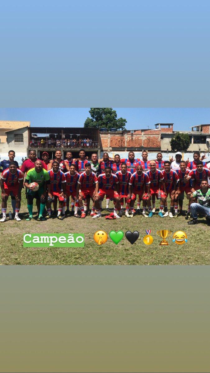 Juniorborges94's tweet photo. Boomdia 🤫🥇🏆💚🖤

#papatitulos @SouzaNatan7 @Lorranlimaa @matheusds8 @LukaPrati_95 https://t.co/ZZmz2STIzP