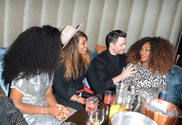 AHS8infos's tweet photo. Colton Haynes @ColtonLHaynes - The Imagine Ball Honoring Serena Williams @serenawilliams https://t.co/o9mFsiGtqg https://t.co/JFJr4DCVRO
