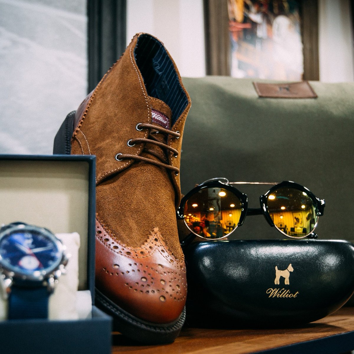 williotman's tweet photo. Why pay top.prices for Asian quality footwear when you can buy handmade Spainish boots for the same price? Discover more at https://t.co/DgVg1HaGEM #madeineurope #dappergent #spanishboots #boots #suedeboots #spanishsneakers #ethical #ethicalseller #potd #luxuryboots #luxuryshoes https://t.co/ysu9Wpf50z
