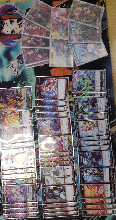 YS_M_HYPERARENA's tweet photo. #WIXOSS
#ウィクロス 芸術の秋特別イベント
大盛況のうちに終了いたしました!
第8ブロックの優勝はディシグマさんの「リル」です
コメントで「ラーヴァテインで驚かせたい」と頂戴いたしました!
10月13日のセレモニーも遊びに来てください~!!
https://t.co/obMCgoYMJm
#WIXOSSLV0 https://t.co/5h95ymG3mx