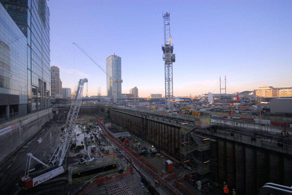 "A growing skills crisis in London’s construction sector is strengthening the case for the adoption of modern methods of construction, according to a think tank report."

Learn more by clicking below!
fal.cn/Vv4p
