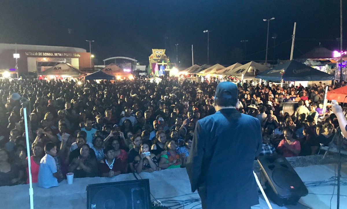 fhernandodrums1's tweet photo. Gran Noche con nuestra Gente de San Pedro Coahuila, Cierre de Feria🎡Nos vemos Pronto!!! 🙏🏻🥁
#Yosoyfherdrums #GrupoFlash #Haram #Headartdrums #NashCustomDrums https://t.co/JYpjtt0nbF