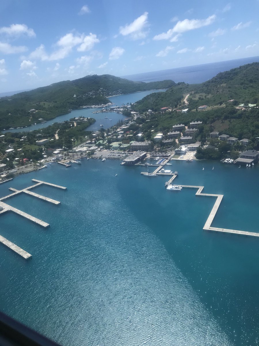 antigua_joel's tweet photo. What a beauty. Great island tour with @FlyCHL #loveantiguabarbuda @GlobalHQ1 @antiguabarbuda  @kdfragle  @goldmedalagents 🇦🇬🏖🚁@GlobalRichards https://t.co/WtYCp8XQQ2