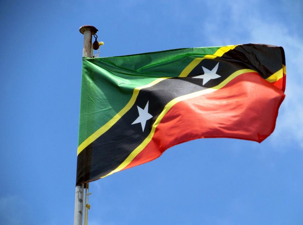 #Caraïbes : Saint-Kitts et Nevis fête ses 35 ans d’indépendance bit.ly/2PYqu3e 🇰🇳