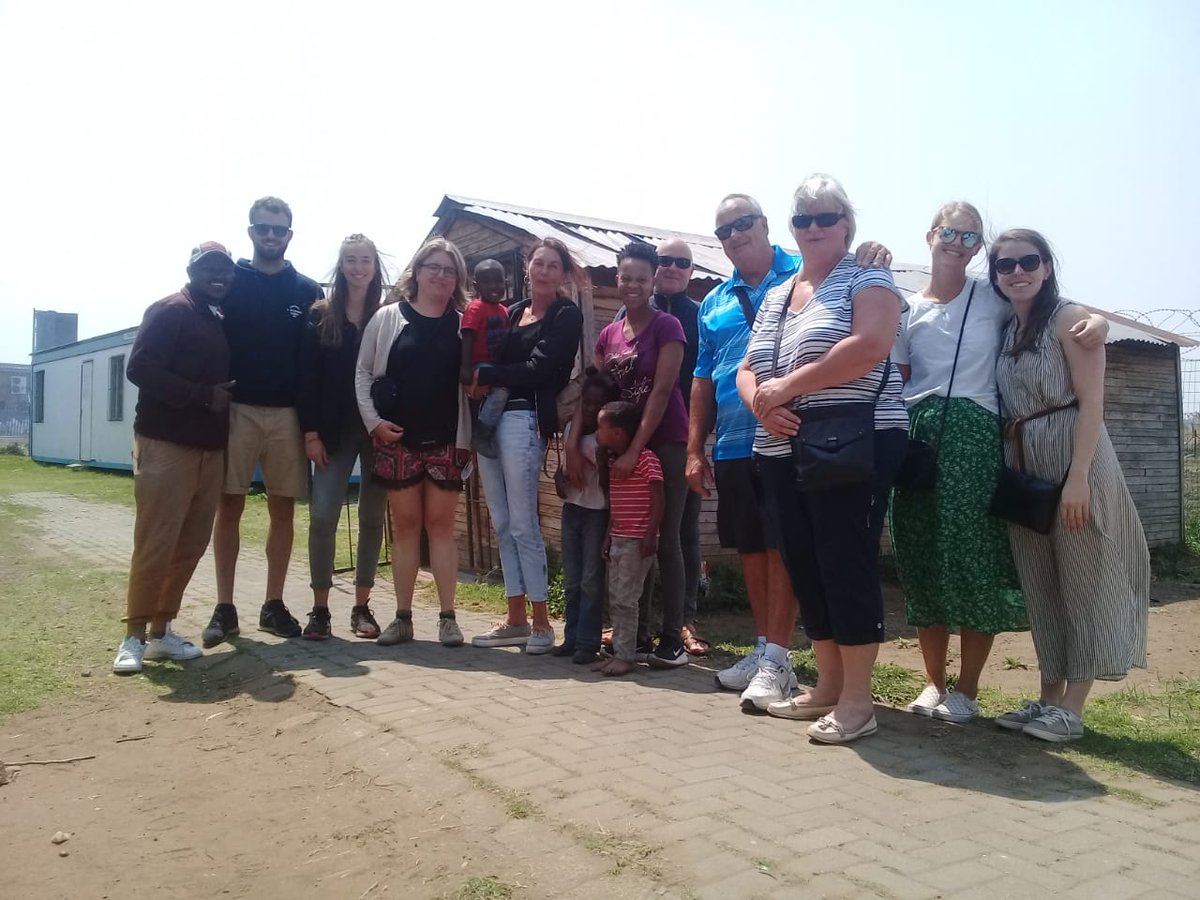 nkulitour's tweet photo. Great tour with guest from UK,USA,France,Germany an awesome #Sowetotour and #kliptownwalk#TheShalkvisit#toursbyalocal#Sowetoinsider.
@nkulitoursSowetoguide
#HappyHeritagedaySouthAfrica https://t.co/wPj6aKAZHh