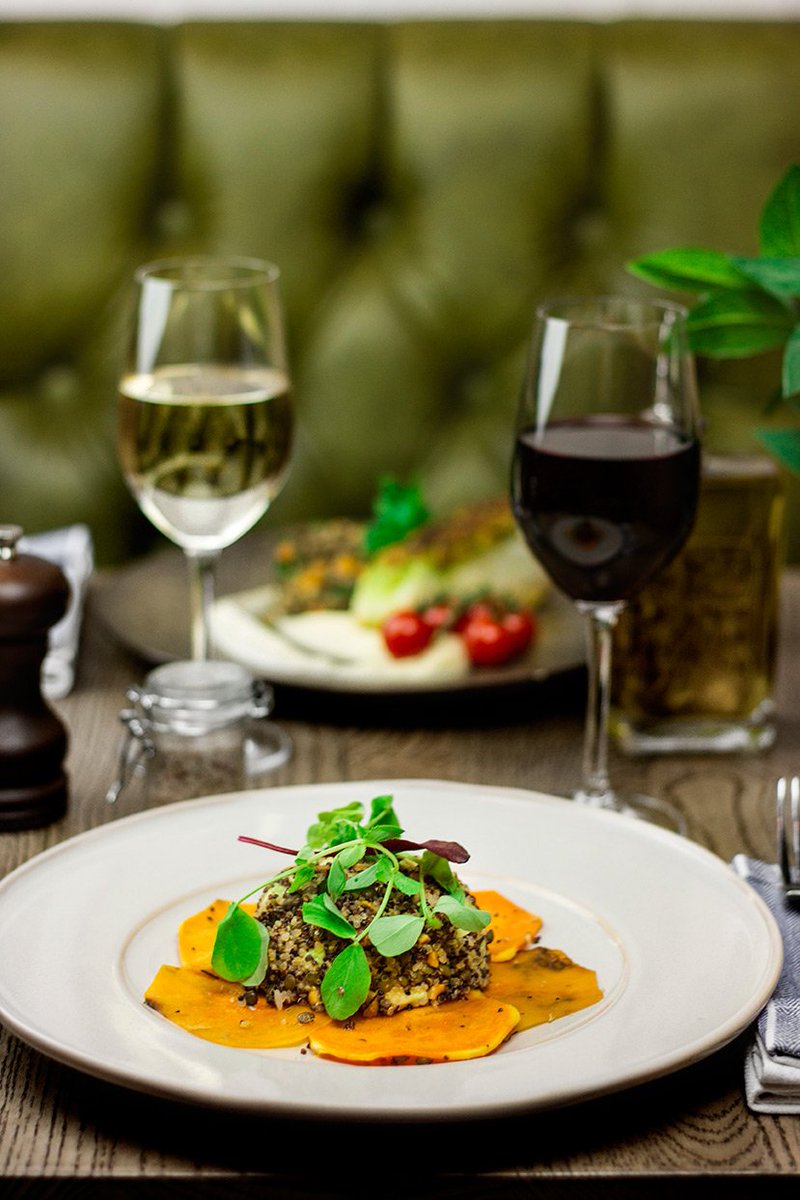 Guste_Remo's tweet photo. #MondayMotivation , We start an exciting #NewWeek and season. Our #NewMenu is almost ready and Eliza G @elizagmusic will be our hostess on Saturday evening. Make your Booking Now and celebrate with us the #Autumn https://t.co/wMx2yW81Xo https://t.co/u77wWhVHSK
