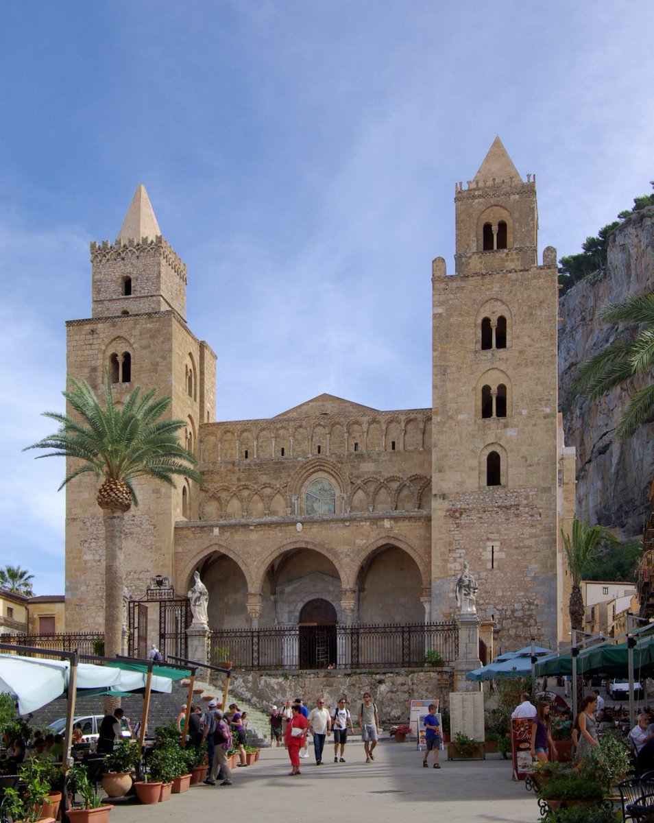 InCefaluAp's tweet photo. The Cathedral of Cefalù is a destination of many visitors, into the church the mosaic of Christ Pantocrator made done by Ruggero II, creator and commissioner of the basilica. ​

 https://t.co/4E542wHIIW https://t.co/CPdKn4R0CW