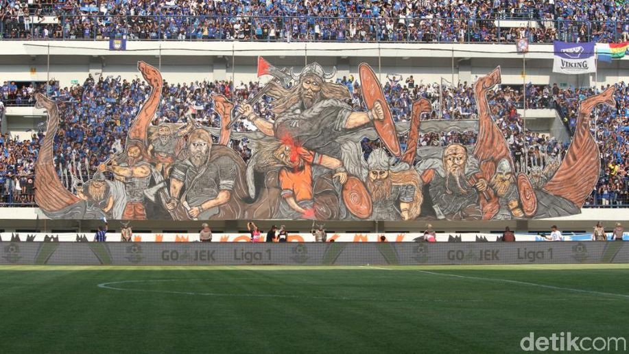 detiksport's tweet photo. Buntut Suporter Tewas, BOPI Desak PSSI Hentikan Liga   https://t.co/Xi98bvSppw https://t.co/F2N8egqZZc