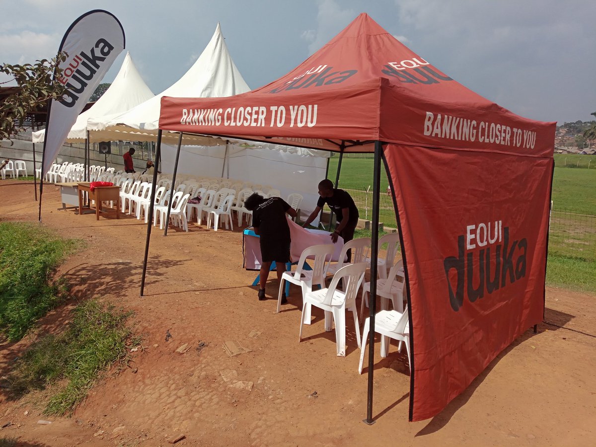 ExpressFCUganda's tweet image. With the #EquityExpressCard you will be able to watch all home UPL games at no extra cost, do your personal transactions and your kids 12 years and below will enter all home games free of charge.

#MukwanoGwabangiNdibaYokka 🔴⚪⚫