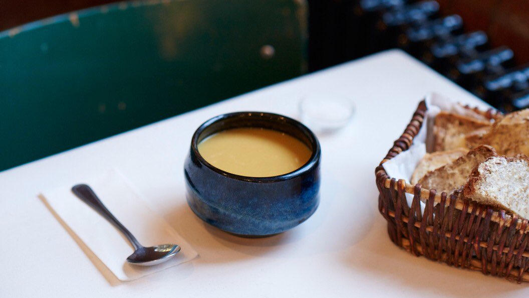 Chicken Soup and freshly baked Soda Bread #chickensoup #sodabread #dailyrituals #homecooking #homebaking #starttheweekright #Clerkenwell