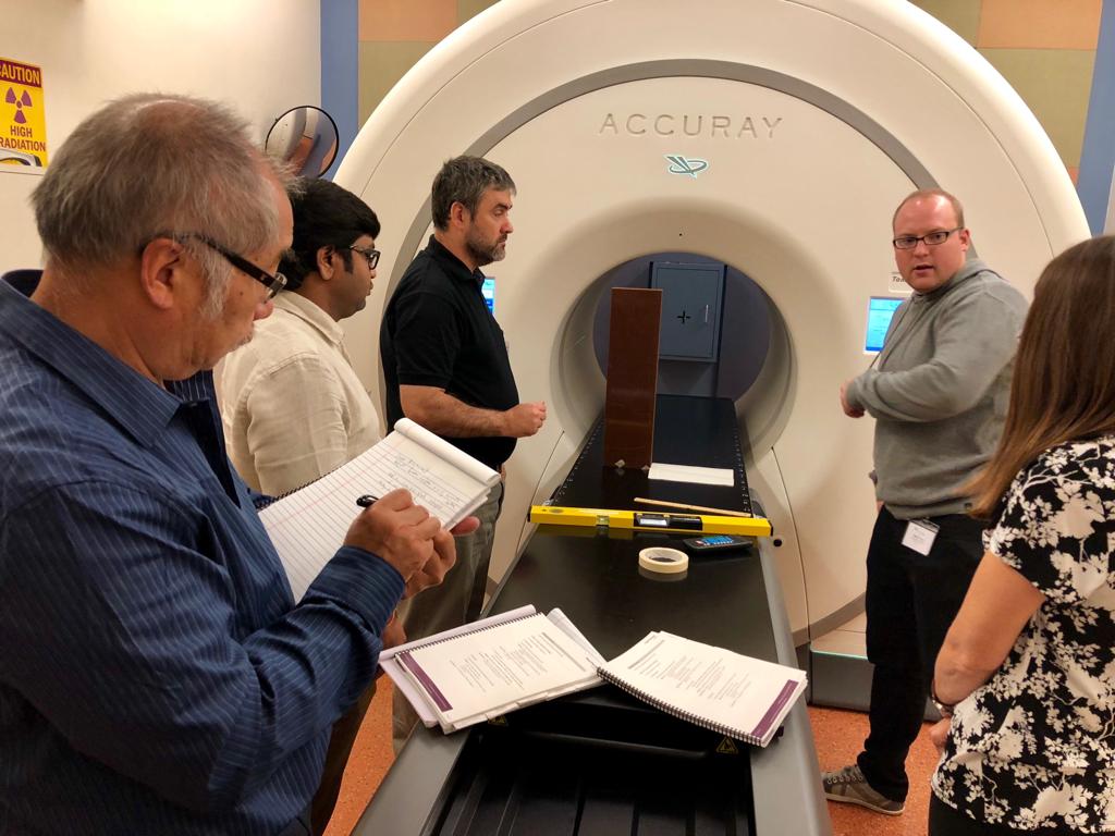Atilra_Capital's tweet photo. #Atilra comenzó las capacitaciones del equipo técnico del TomoTherapy en Estados Unidos

#Nota #Salud #Entrenamiento https://t.co/rwJbFfSP3R