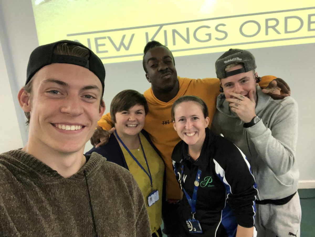 littlemissGOW's tweet photo. @NewKingsOrderUk @PoltairSchool Thanks so much for today lads, it was a great show and the students really enjoyed it... so did the staff!! #workthemiddle #youngblood #makingadifference https://t.co/bvTAC45KK7