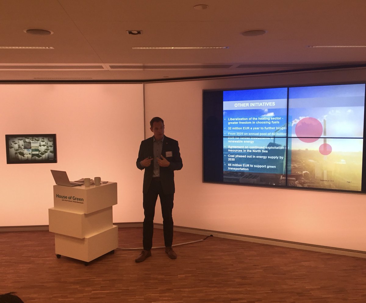 WBAtcdk's tweet photo. This week we are hosting a trip to #Denmark for a U.S. delegation wishing to explore innovations and policy developments in the Danish #biogas sector. First stop is @stateofgreendk with presentations by @Energistyr and the Danish Biogas Association https://t.co/tBJlNIdgVx