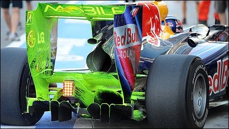 FAtmosphere's tweet photo. ¡Mira esto👍 si quieres saber qué es el líquido que le ponen a los coches de F1 🏎y para qué sirve.
https://t.co/n0HV1zvaLQ
#F1 #Formula1 #Aerospace #aeronautics #AERO #RaceDay #RACEweek #Technical #automobile #motor https://t.co/ajxJDjdDTZ