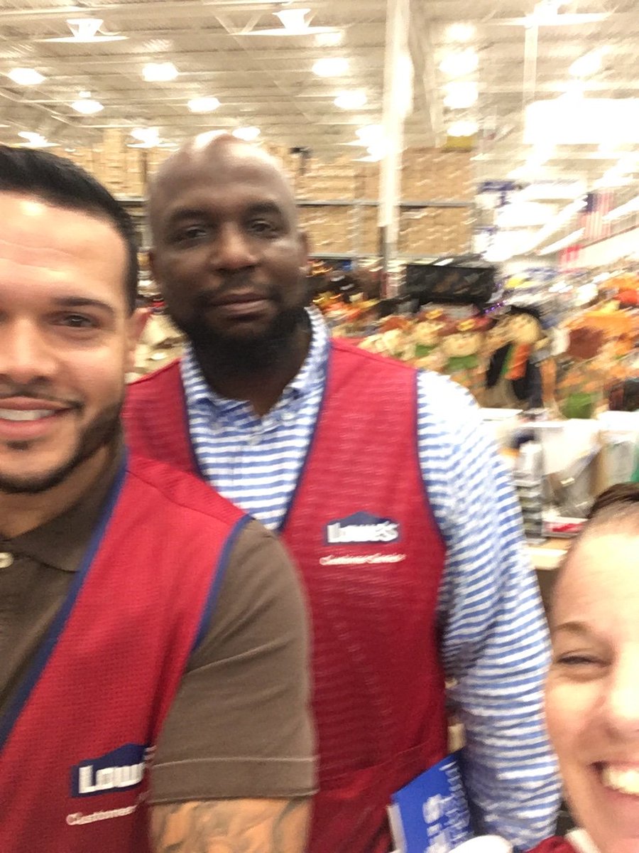 Lowe's of MountHolly tweet media