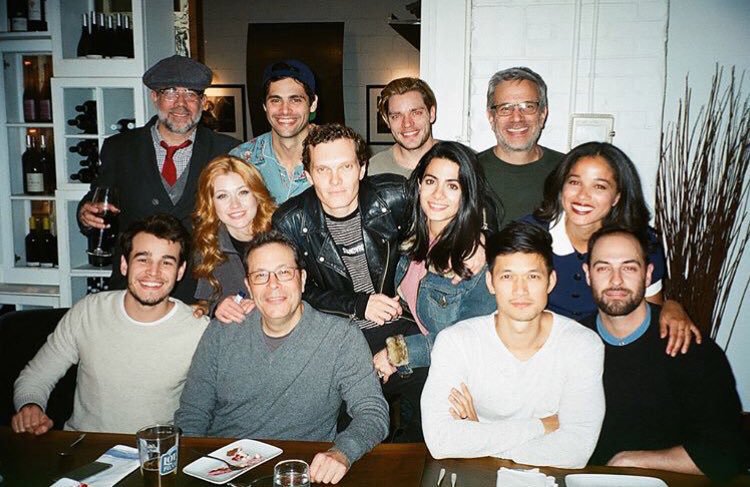 kiaraa1011's tweet photo. I vote #Shadowhunters for #TheShow2018 for the E! People's Choice Awards! #PCAs https://t.co/buVvev1Zw6