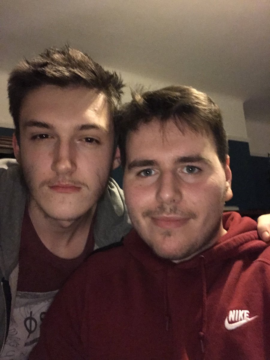 Coltehh's tweet image. Pics with a few of the squad at the @FACEIT major ❤️