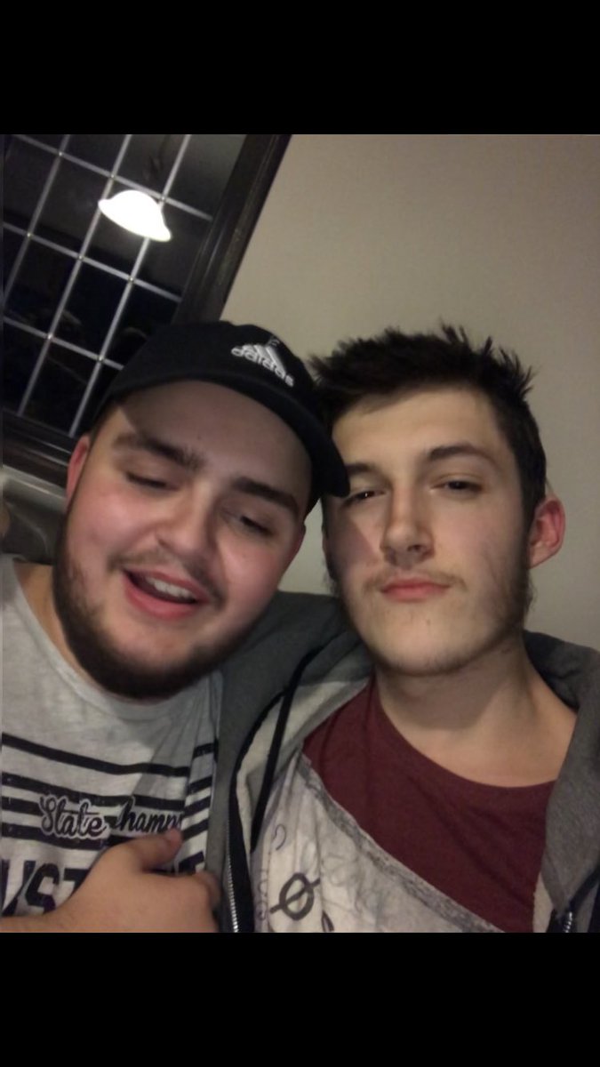 Coltehh's tweet image. Pics with a few of the squad at the @FACEIT major ❤️