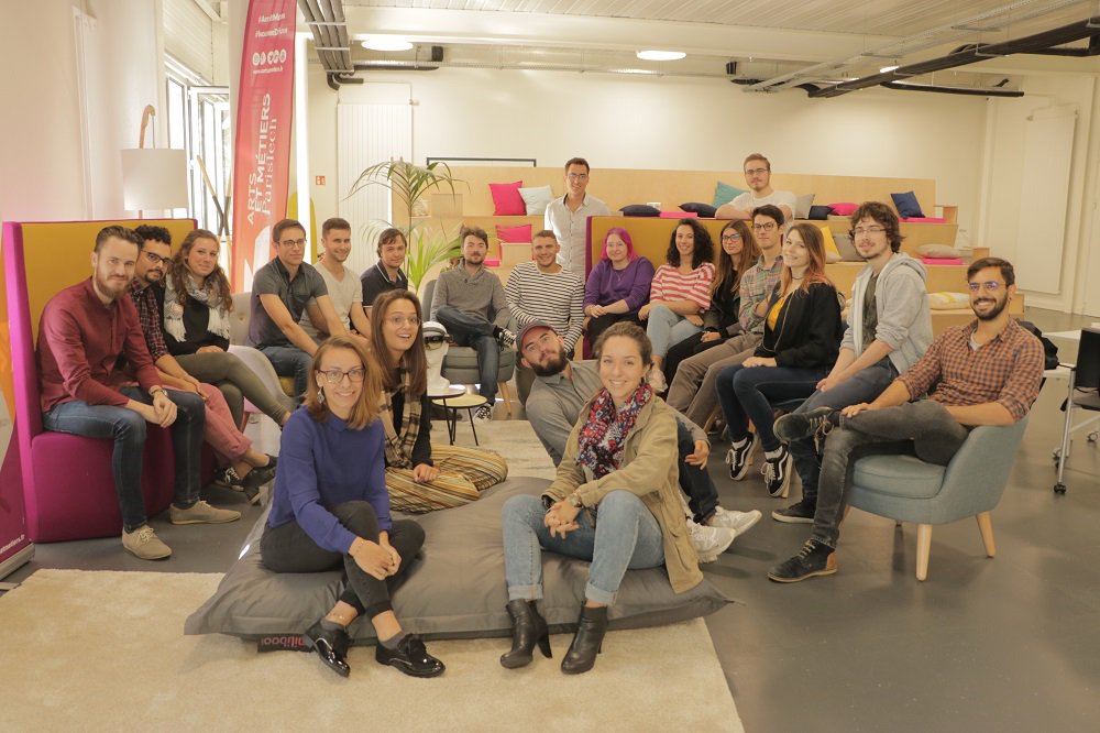 ArtsetMetiers_'s tweet photo. [#Rentree2018] Bienvenue aux élèves en #MasterRecherche #MTI3D à l'Institut #ArtsetMétiers de @Laval_la_Ville @L_V_Center Une promotion avec ➕ 36% de filles. La #diversité au ❤️ des enjeux de l'#IndustrieduFutur ➡️ Tout savoir sur la formation ici : https://t.co/hdiwzfNnAi https://t.co/opKpX3Yfgk