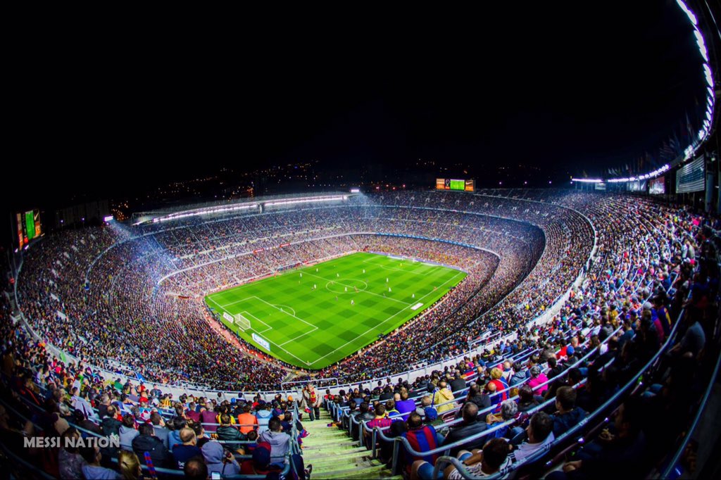 Стадион окончание. Стадион Камп ноу в Барселоне. Барселона футбольный стадион Камп ноу. Барселона ноукамб стадион.