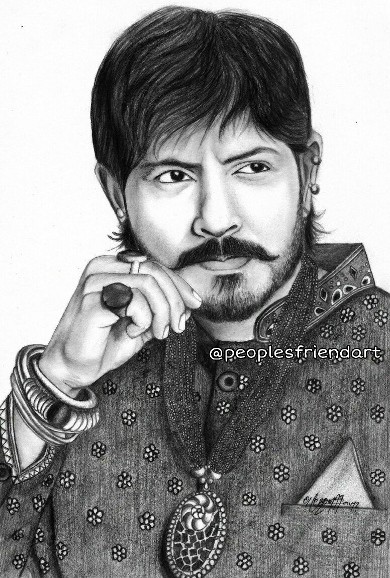 TeamKaushalArmy's tweet photo. Tanish = samrat
Samrat = Tanish
Geetha = deepthi
Deepthi = Geetha
Kaushal = title
Title = Kaushal
#KaushalArmy
#WithKAUSHAL
#6DaysToVoteKaushalForBBTittle https://t.co/p5IMAt1IjN