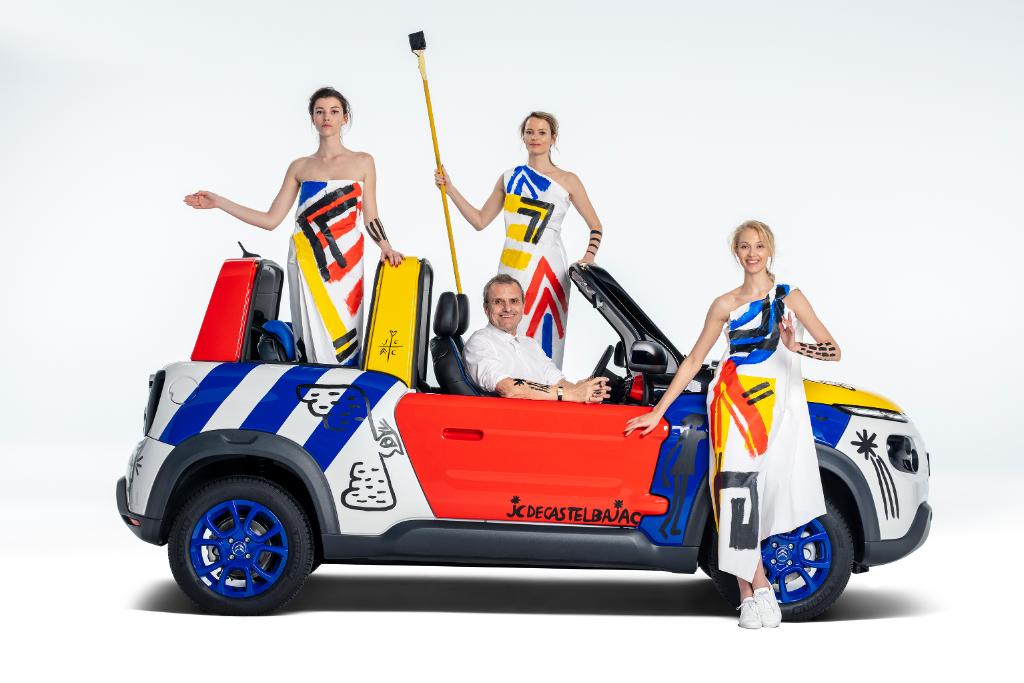 citroenarg's tweet photo. A tono con el #ParisFashionWeek, Citroën presenta dos creaciones del diseñador Jean-Charles de Castelbajac:
El Fashion Car Citroën C3 JCC+ y el Art Car Citroën E-MEHARI.
#ParisFashionWeek #PFW #Citroën #EMEHARI #C3 #Art #Design #Fashion #JCC https://t.co/3f9oYg7zWe