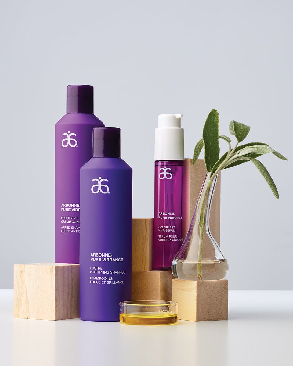 ArbonnePL's tweet photo. Zdrowo wyglądające, miękkie w dotyku i błyszczące włosy po  farbowaniu? To możliwe z linią produktów Pure Vibrance!

#Arbonne #ArbonnePolska #kosmetyki #PureVibrance #kosmetykiwegańskie https://t.co/Z23t1sa5aY