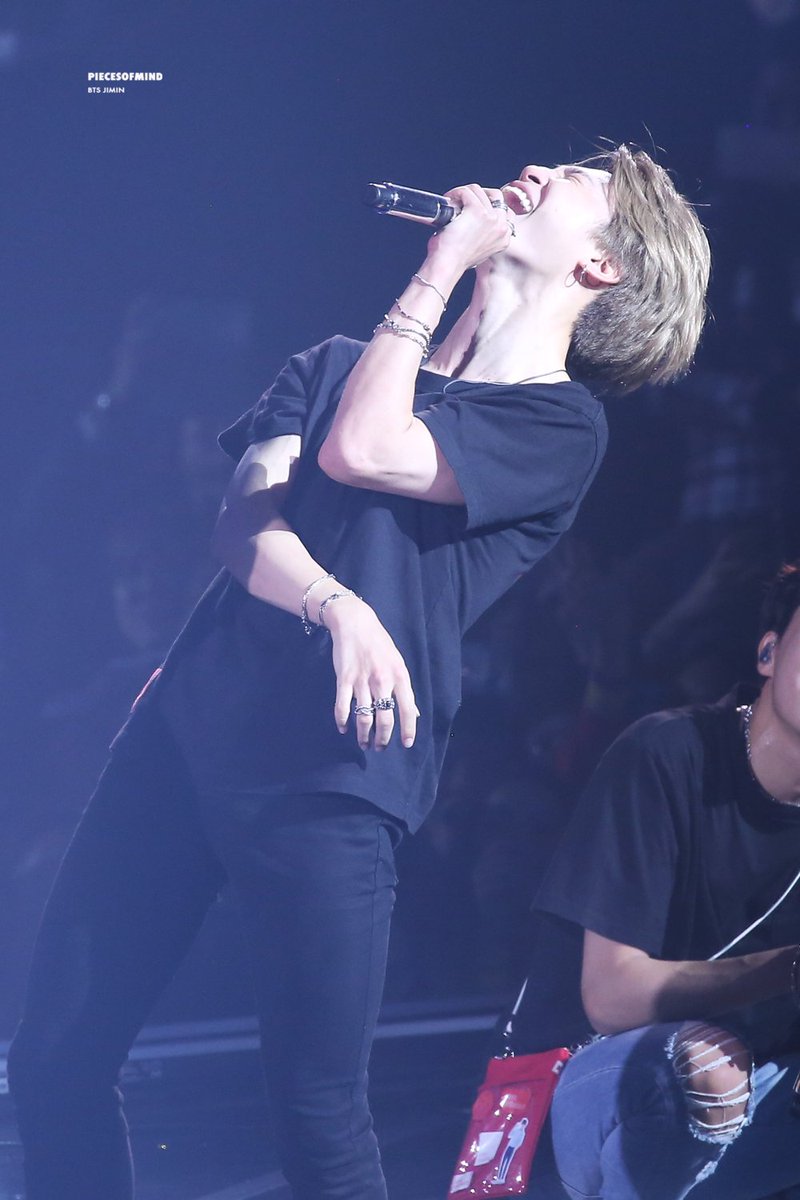 Jimin_Chile's tweet photo. [IMG HQ | 180923] ✨ #JIMIN en #LoveYourselfTour en Hamilton día 3 💛

© piecesofmind_jm | Jimin Chile 💕
@BTS_twt #BTS #지민 #박지민
#방탄소년단 #BTSARMY #ARMY #BTSLYTour #BTSWorldTour  #BTSinHamiltonD3 #LYInHamilton https://t.co/RnIU9Aq7ku