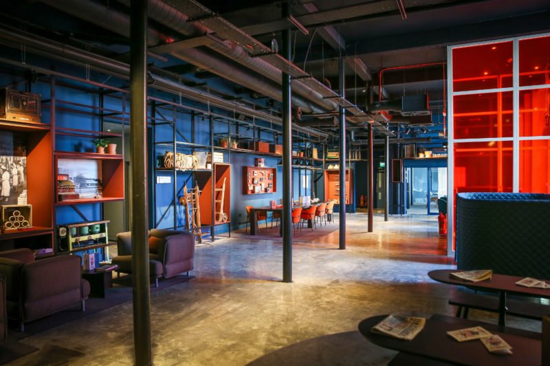 It's clear that #Dundee is the coolest place to be! Don't forget to explore our lobby when you visit - it's filled with icons of the city's past!
Photo from fabulous <a href="/thedaydreameruk/">Christina Miller</a>