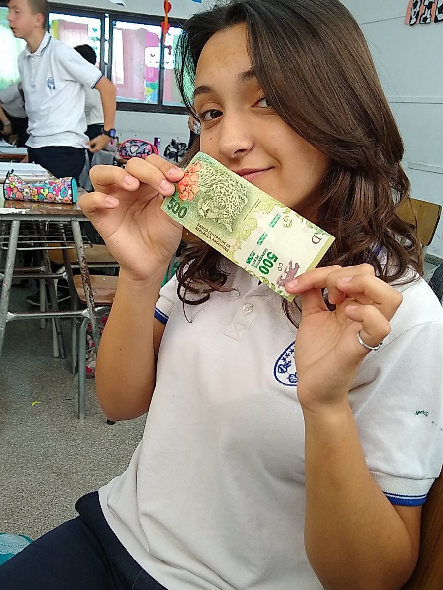 milecapitaine's tweet photo. rt para encontrarte $500 en el super. OJO, SI IGNORAS 7 AÑOS DE MALA SUERTE. https://t.co/wY1duEwAcW