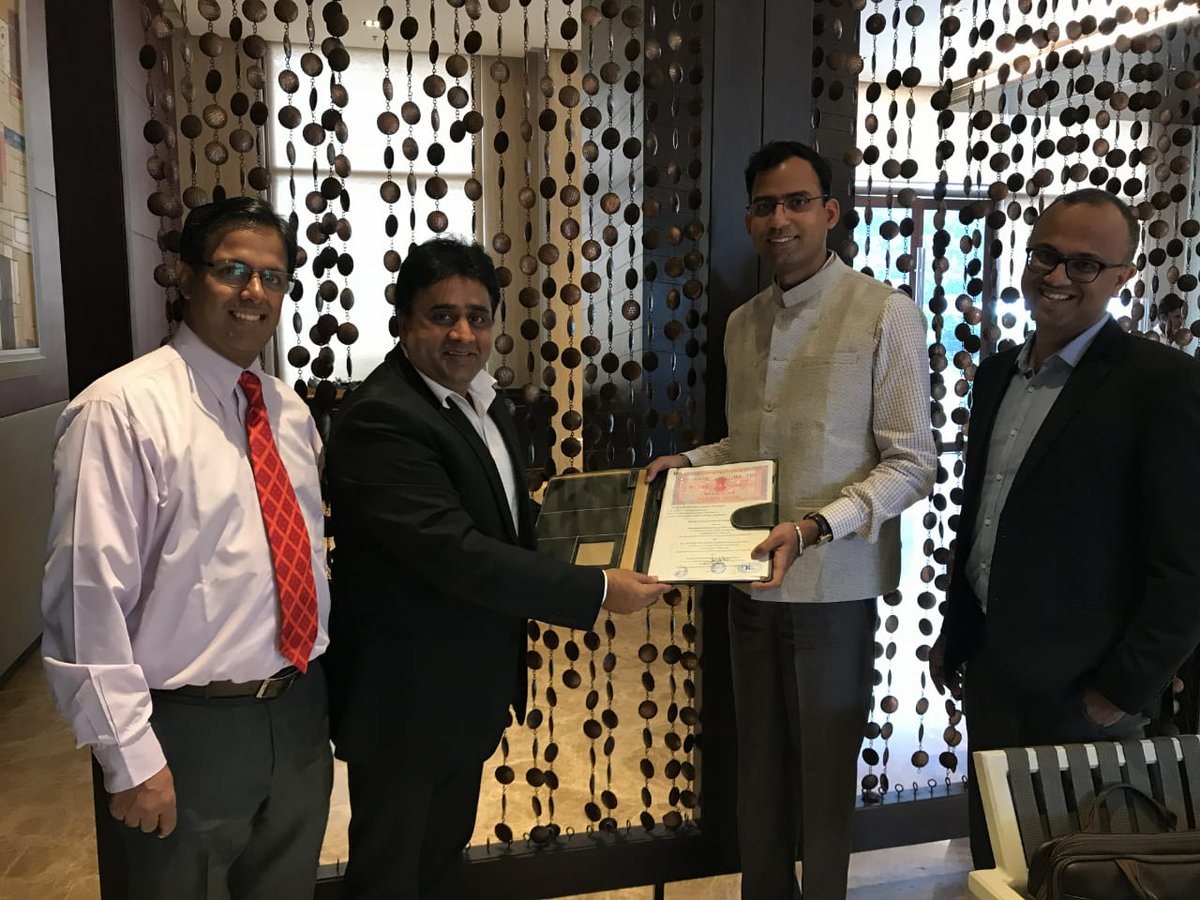 KIHTech's tweet photo. Tripartite MoU signed between @KIHTech #Medivally #Sinflex Solutions at Hyderabad.
@MiIAiMeD
@AIMtoInnovate
@NITIAayog
@amitabhk87
@BiovoiceNews
@timesofindia
@DeccanChronicle
@visu_bio
@valueaddedteam
@ramavenu
@medgatetoday
@HealthExpress
@eletsTweets
@hansindia https://t.co/1jhJTZ0A6y