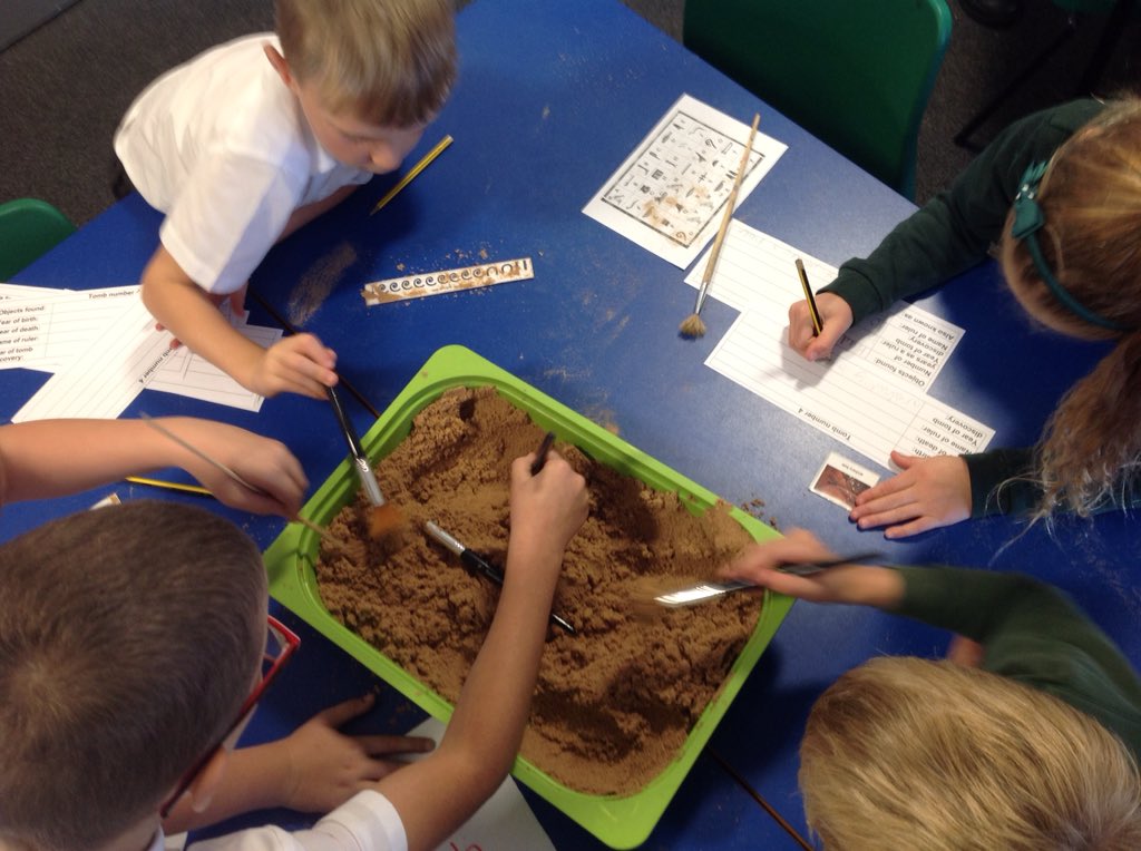 TGPS_NorthLincs's tweet photo. Year 4 have been archaeologists today; helping Howard Carter identify which tomb is Tutankhamun's. They have been using their hieroglyphics and number system knowledge to crack the codes. #TGPSYear4 #TGPSHistory #TGPSReciprocal #TGPSResourceful https://t.co/euR7XtQhTs