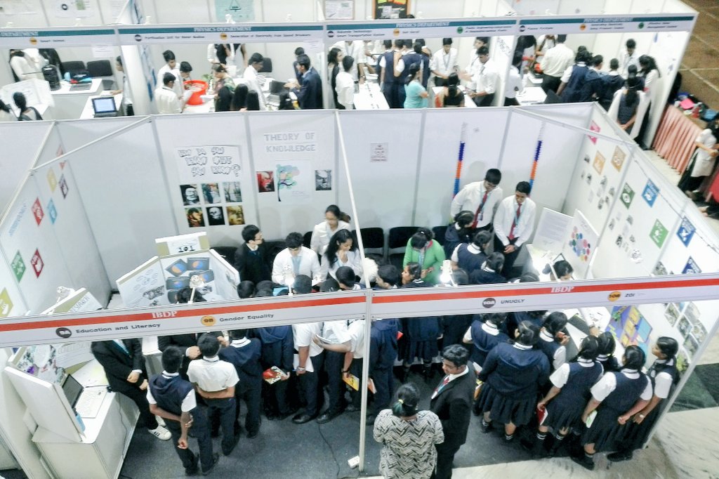 PMVarghese1977's tweet photo. The D-Day: Christ Junior College IBDP students demonstrate their #generationIB projects at COSMOS, a biennial project expo organised by the college. # https://t.co/7BNFwfOeqy