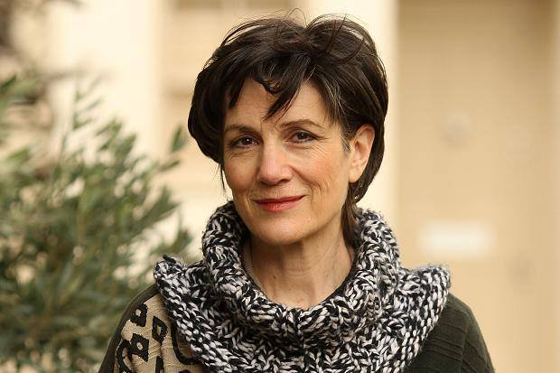 Happy birthday Harriet Walter! \94 winner for THREE BIRDS ALIGHTING ON A FIELD 