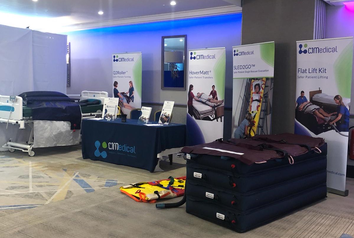 cjmedicaluk's tweet photo. Thank you @UKDDH for lending us one of your hospital beds to demonstrate the #Q2Roller for Safer Patient Turning. The #Q2Roller has been shortlisted for the NBE Innovation Award at the #nbeconf2018 #nbetoday https://t.co/V7ozNWik2i