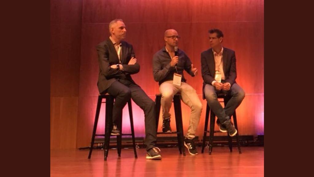 . @Muldert talking about his research at @_vnpf Congres Podia &amp; Festivals, in a session about  festivals in NL