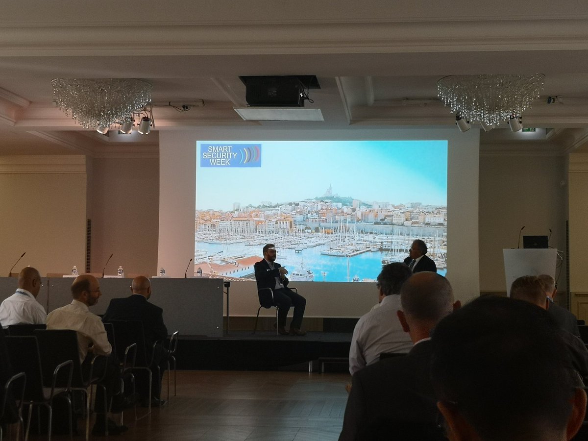 IDCyberSecurity's tweet image. #PrivacyControl challenges on debate with Martin Claich of  @OneTrustUK, @jonshamah and the floor #gdpr #smartsecurityweek