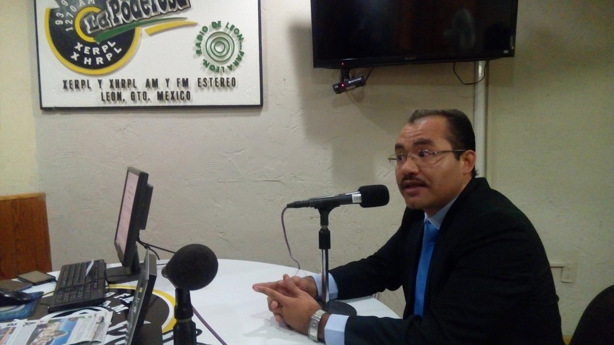 segobgente's tweet photo. #SGInforma en Guanajuato puedes realizar tu testamento en cualquiera de las más de 250 Notarías distribuidas en todo el estado o bien asesorarte en las 24 oficinas el Registro Público de la Propiedad de @gobiernogto Estamos en @ELPODERNOTICIAS con @soyjaimeramirez y @Tere_Verges https://t.co/pyj2y8iaQ1
