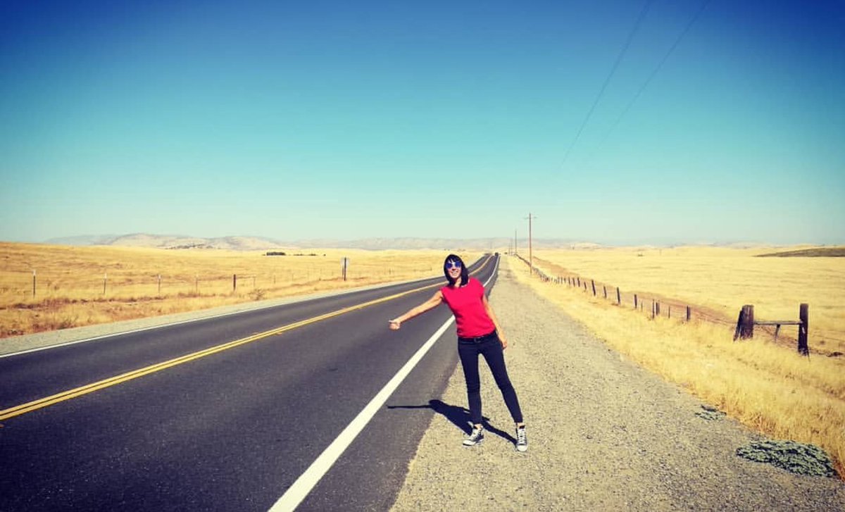LoswestH's tweet photo. #في_بلادك_تقدري ؟؟؟؟ 
تديري اوطو سطوب ؟ https://t.co/gNqjzoxwGl