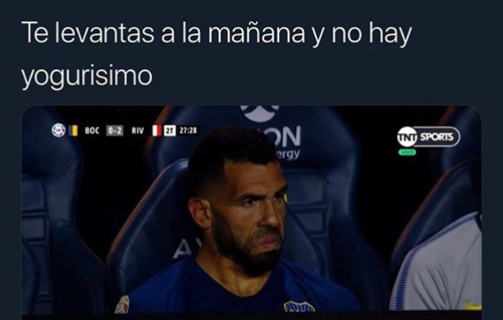 republicaerre's tweet photo. 😂😂😂😂
#VamosRiver #RiverPlate #BuenLunes #involucrados #LineaD #PuentePueyrredon #ParoGeneral https://t.co/N3iW1BJuJl