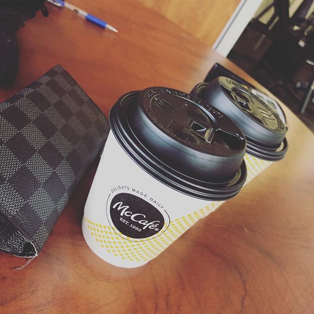daved_gillyard's tweet photo. ☕️ get rid of #caseofthemondays https://t.co/2tVZyKbAiQ https://t.co/AiSa5ZrT7x