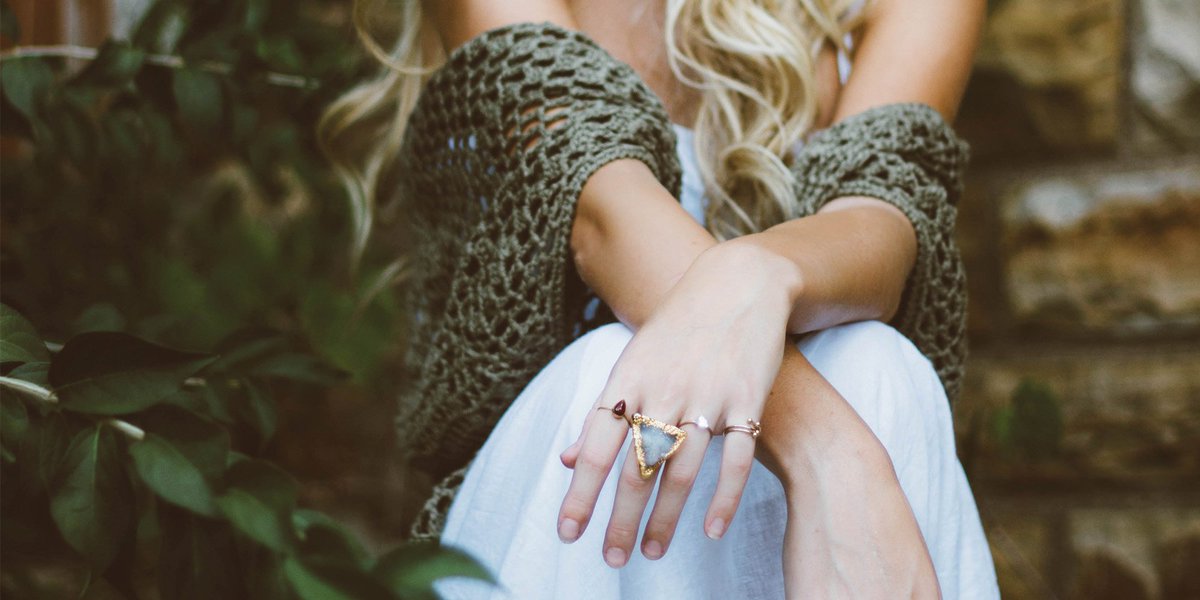 DLiving2018's tweet photo. In this month's News and views: Personal, #precious and made with #precision at James Bishop Jewellery.

https://t.co/KoakH2pG4I https://t.co/PCTaXzcj58