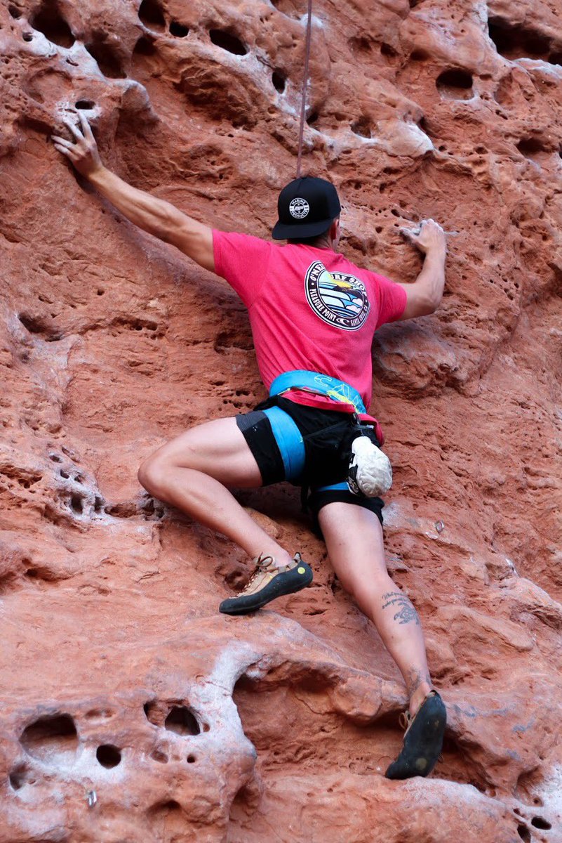 TragenJ's tweet photo. Can we take a second and appreciate @Killa_C8 skills with a camera 📷 🧗‍♂️ https://t.co/CxqeSRRbMT