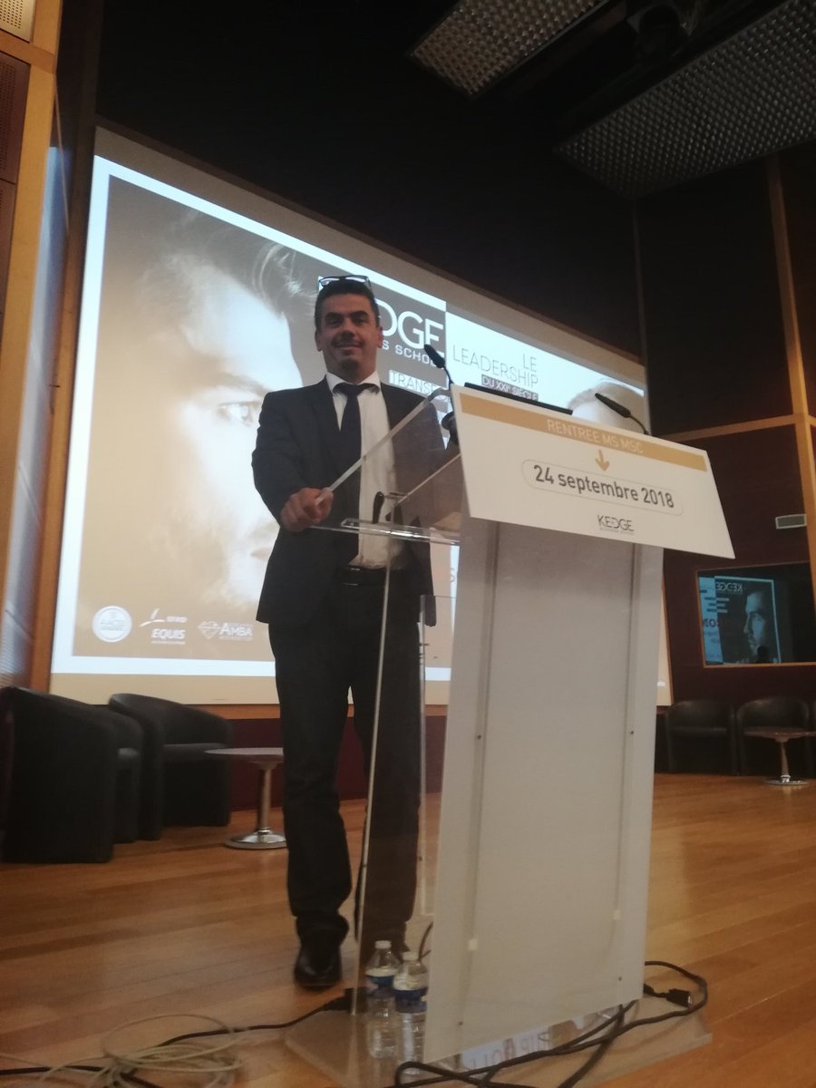 lassalle_f's tweet photo. #kedgebs Marseille welcome to #MSc students this afternoon! Introduction speech by @Vidal__Pascal Associate Dean. https://t.co/9L5UbcjfZs