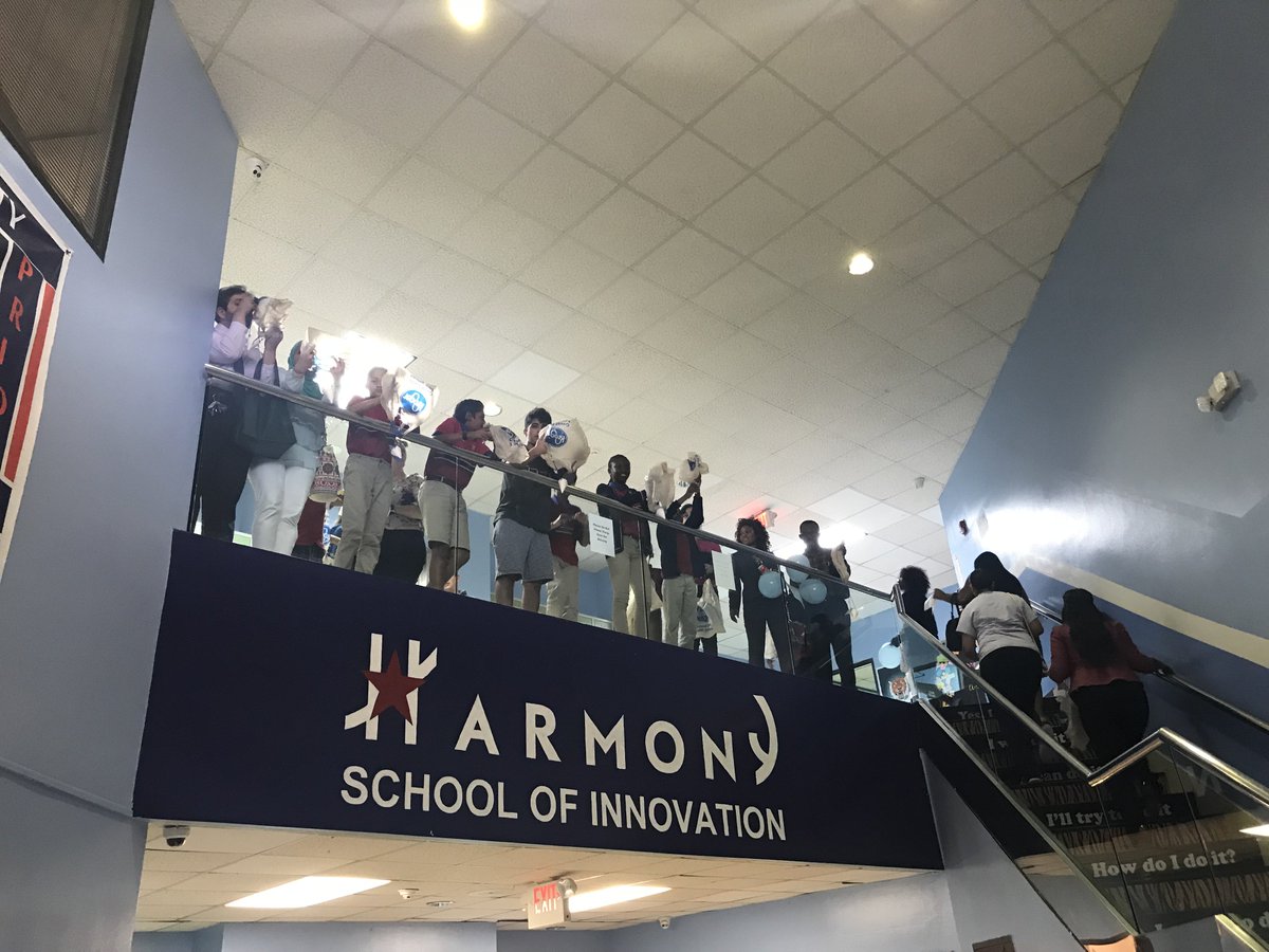 hsihgate's tweet photo. Harmony School of Innovation Houston - GATE Welcome Event https://t.co/QyvVRm8mq4