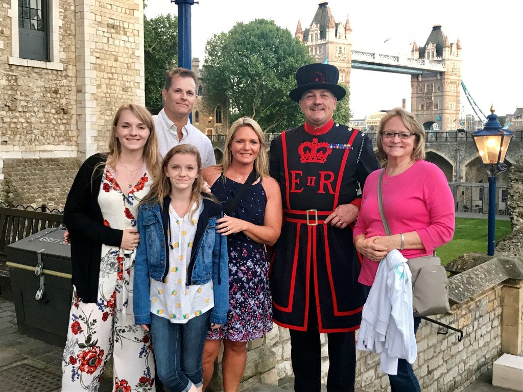 travelmaci's tweet photo. Tour Guides Bring History to Life! https://t.co/TNLEWYLvpy https://t.co/qKjc95Lsvo