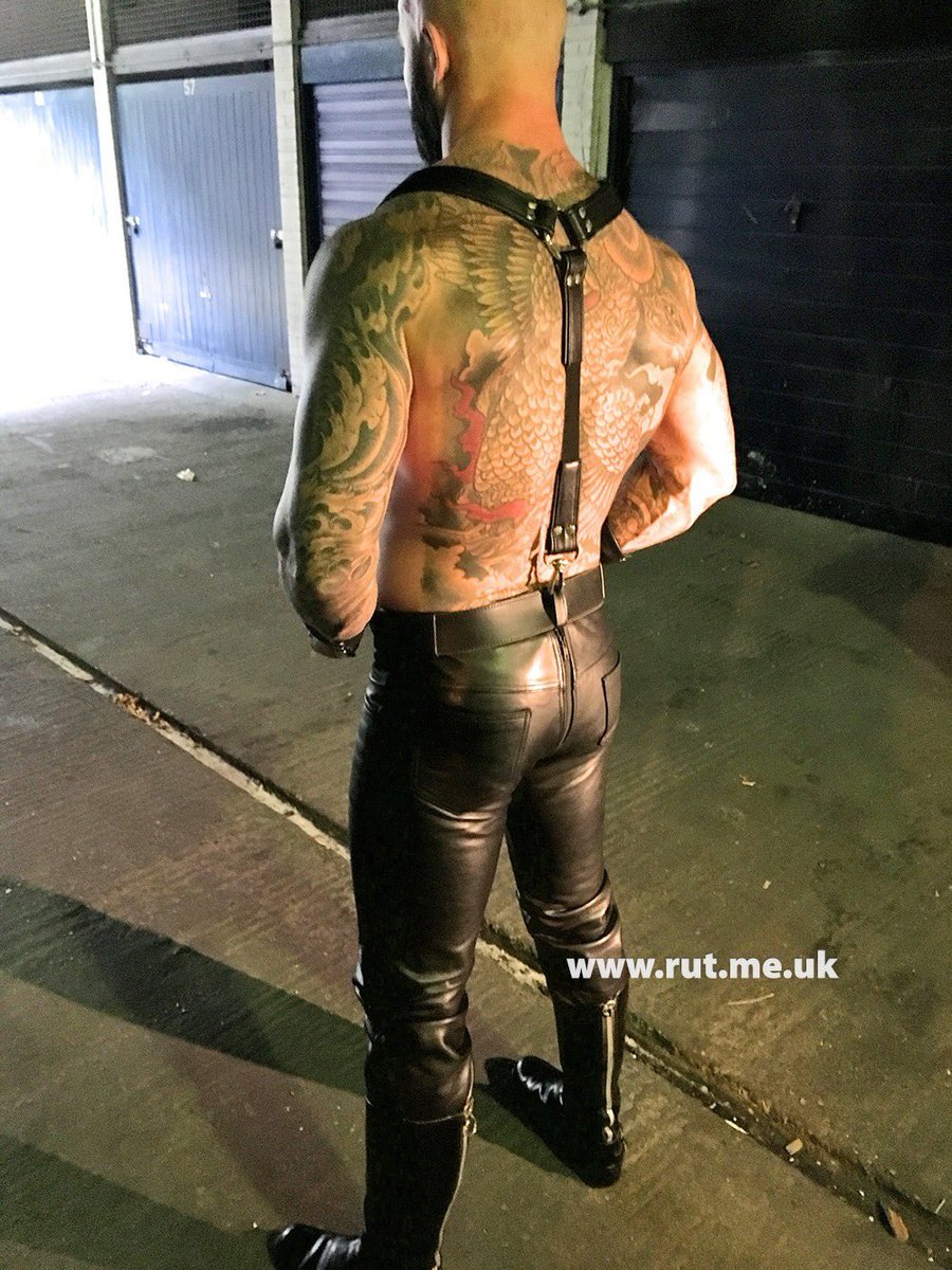 London’s strictest #leather &amp; #rubber party <a href="/RUTclub/">RUT CLUB</a> returns to <a href="/bloc_south/">Bloc South</a> this Sat night!

Online tix 80% sold! 
rut.me.uk/rut-tickets.ht…
Available <a href="/FetishFreakLDN/">Fetish Freak London</a>, <a href="/GEARLondon/">GEAR Berlin</a>, <a href="/ProwlerRED/">Prowler RED</a> &amp; @REGULATIONLTD
 
#gayleather #gayrubber #gayfetish #gaylondon 

facebook.com/events/4980797…
