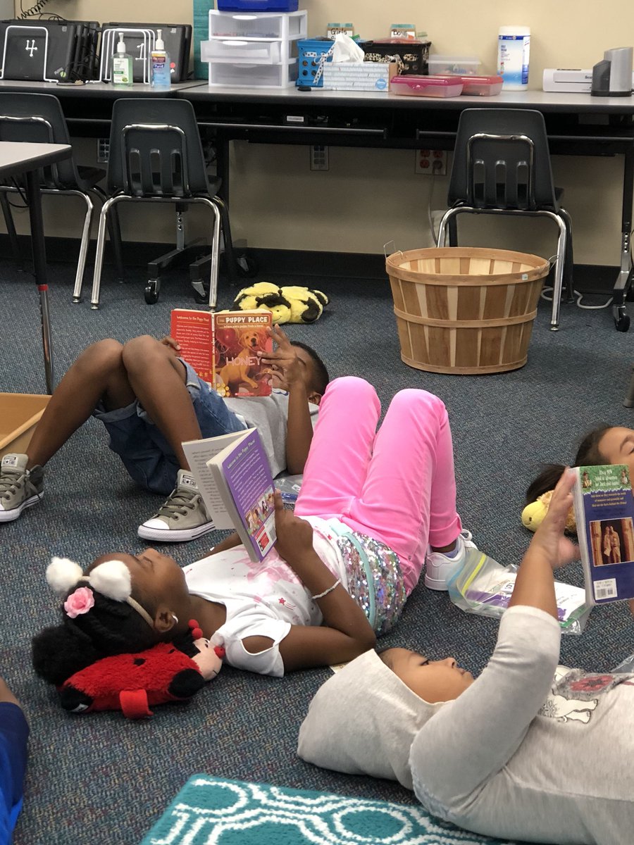 deanne_ewan's tweet photo. The floor is our favorite place to read, especially with our book buddies! https://t.co/zL9WKpxvmQ