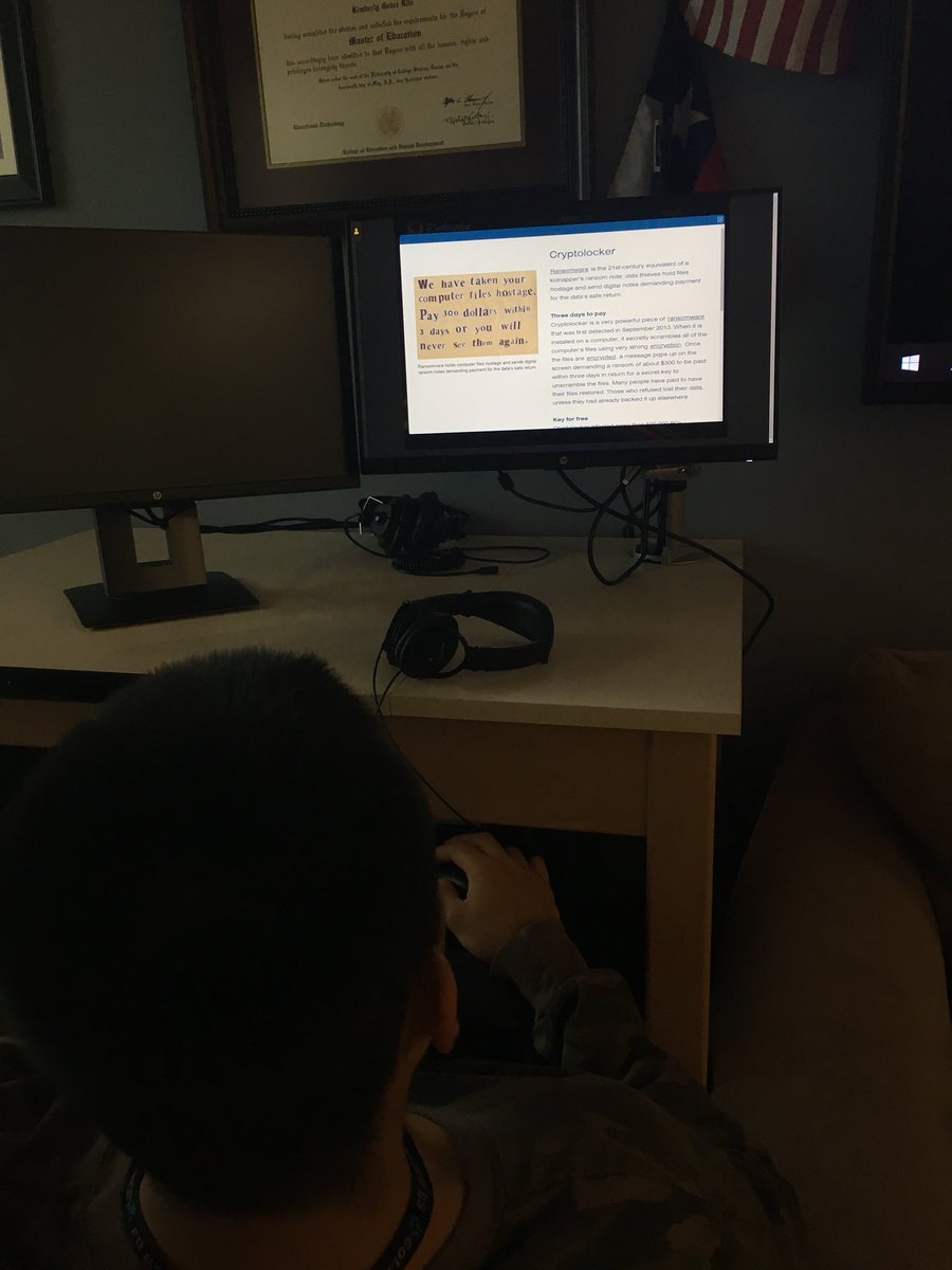 gradt1216's tweet photo. Using @PBS #pbsnovalabs to introduce #cybersecurity in #gamedesign @TAMUEngineering #SecureRET #coding @CollegeViewHS3 https://t.co/X1KmiXADxv
